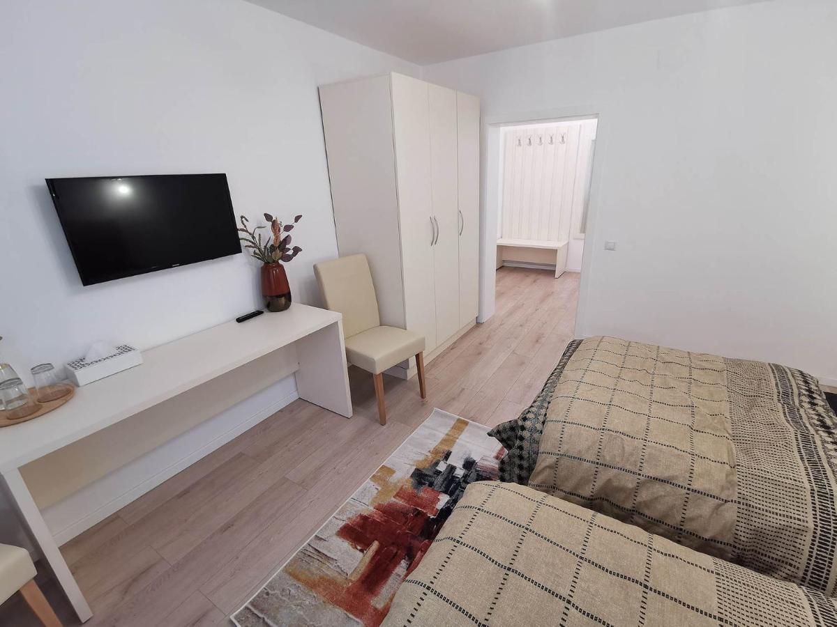 Vila Aras Simeria Екстер'єр фото
