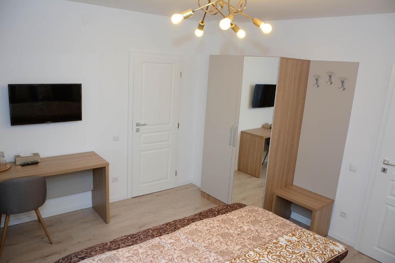 Vila Aras Simeria Екстер'єр фото