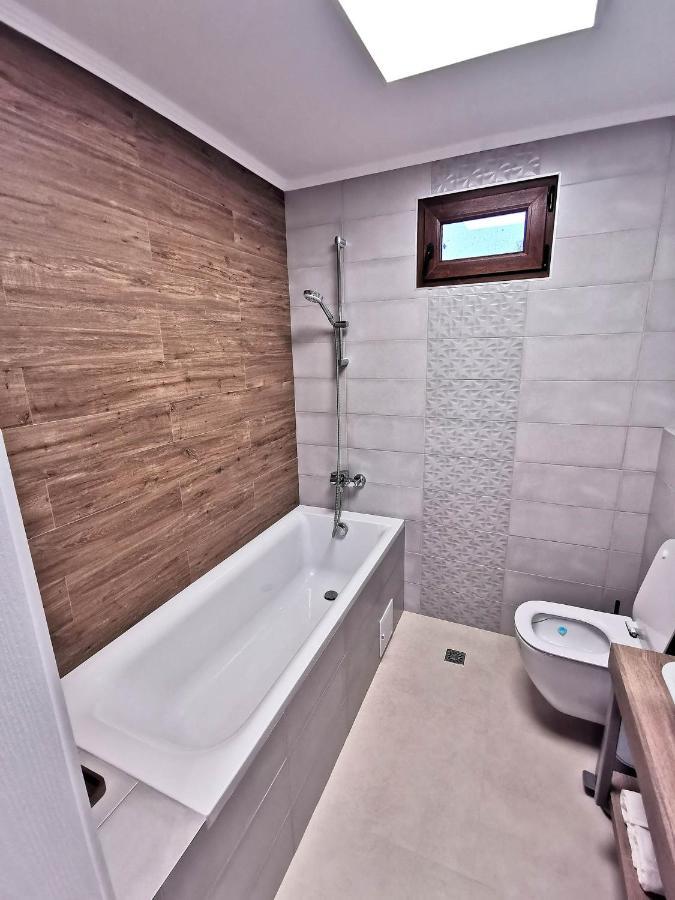 Vila Aras Simeria Екстер'єр фото